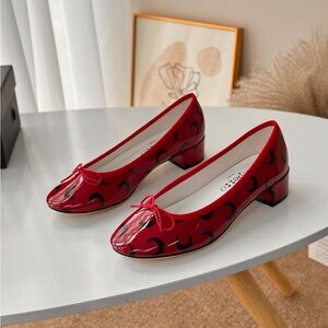 Repetto Red Crescent Flats